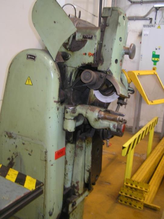 Robôs industriais-17